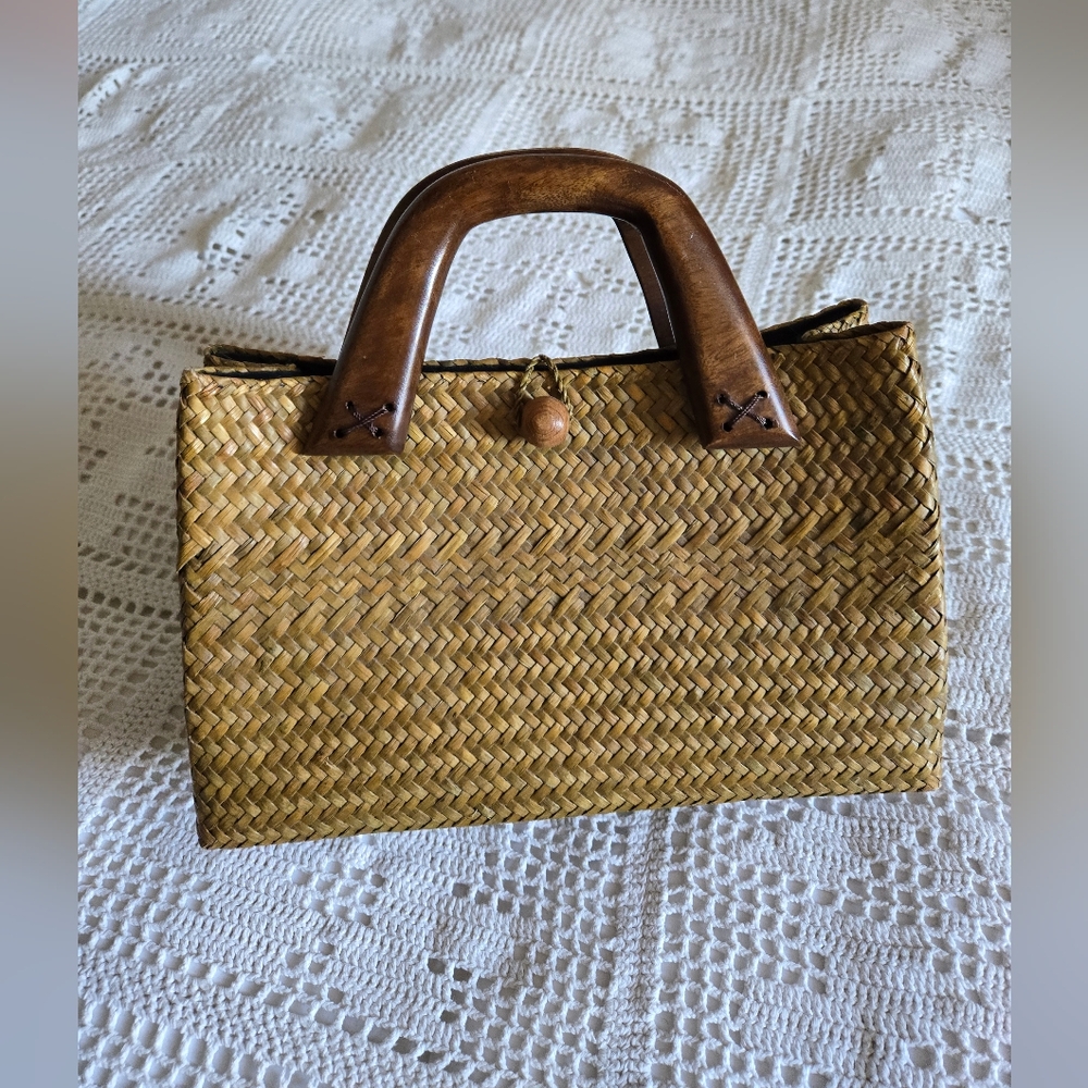 Tan Woven Handbag